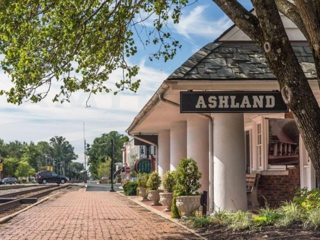 Charming 3-Bedroom Home In Heart Of Ashland Buitenkant foto